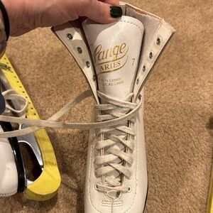 Lange Aries Women's White Athletic Skates